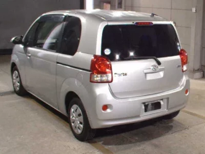 Toyota PORTE