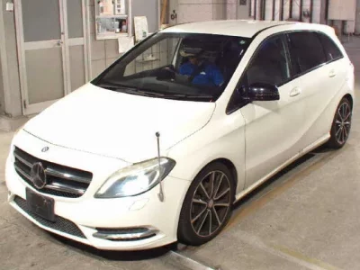 Mercedes-Benz B CLASS