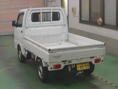 Mitsubishi MINICAB TRUCK