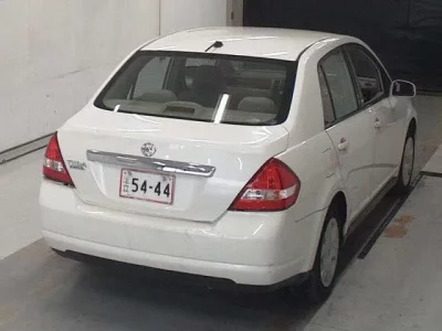 Nissan TIIDA LATIO