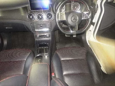 Mercedes-Benz B CLASS