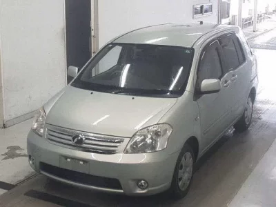 Toyota RAUM