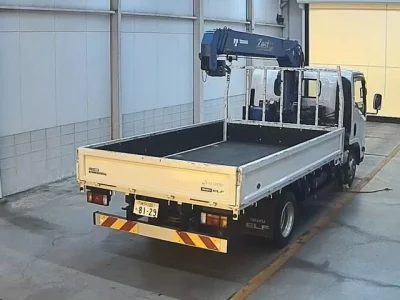 Isuzu ELF