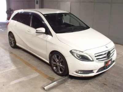 Mercedes-Benz B CLASS