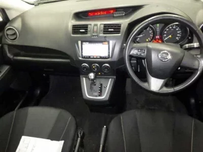 Nissan LAFESTA