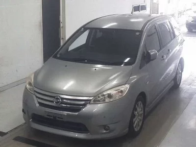 Nissan LAFESTA