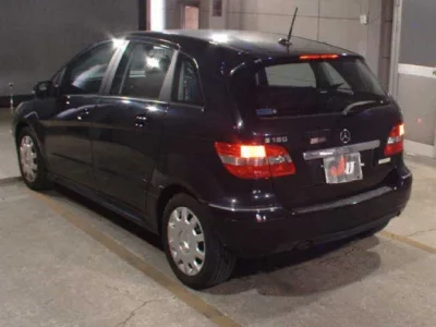 Mercedes-Benz B CLASS
