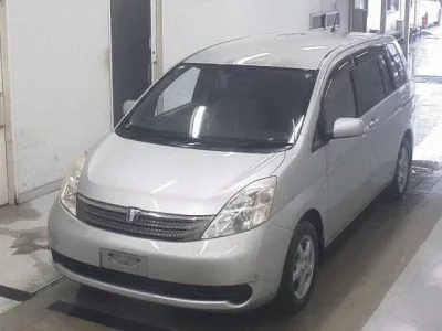 Toyota ISIS