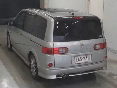 Nissan LAFESTA