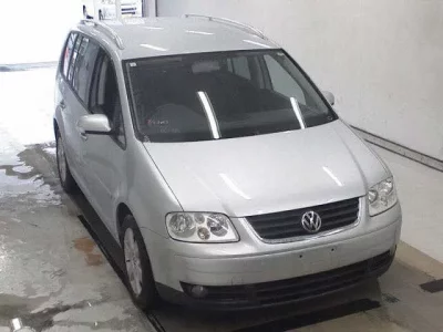 Volkswagen GOLF TOURAN
