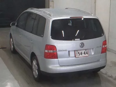 Volkswagen GOLF TOURAN