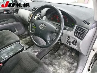 Toyota IPSUM