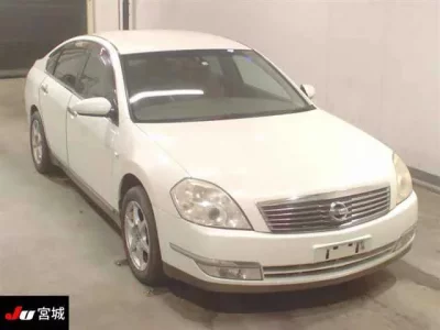 Nissan TEANA
