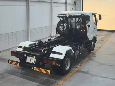 Mitsubishi FUSO FIGHTER