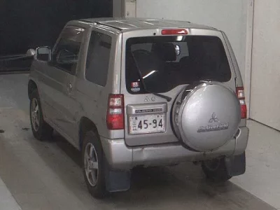 Mitsubishi PAJERO MINI