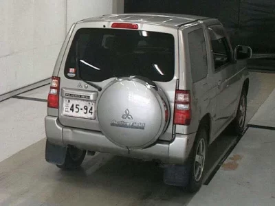 Mitsubishi PAJERO MINI