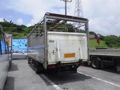 Mitsubishi FUSO FIGHTER