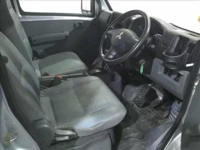 Mitsubishi MINICAB VAN