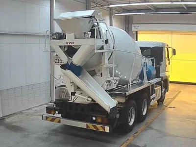 Mitsubishi FUSO TRUCK