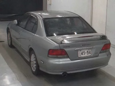 Mitsubishi GALANT