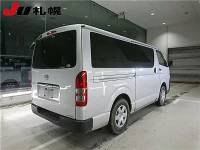 Toyota REGIUS ACE VAN