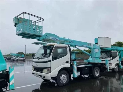 Hino DUTRO