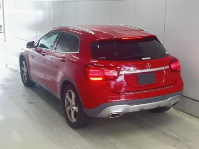 Mercedes-Benz GLA CLASS