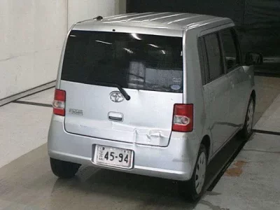 Toyota PIXIS SPACE