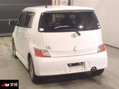 Toyota BB