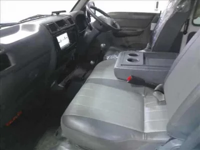 Mazda BONGO VAN