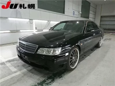 Nissan LAUREL