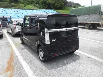 Honda N BOX SLASH