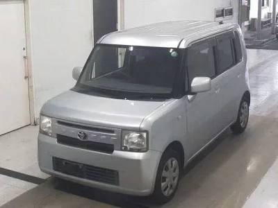 Toyota PIXIS SPACE