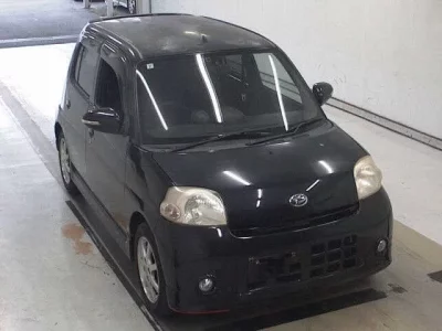 Daihatsu Esse