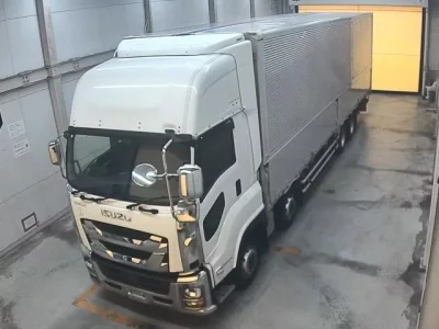 Isuzu TRUCK