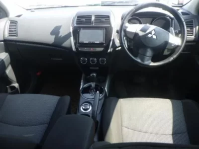 Mitsubishi RVR