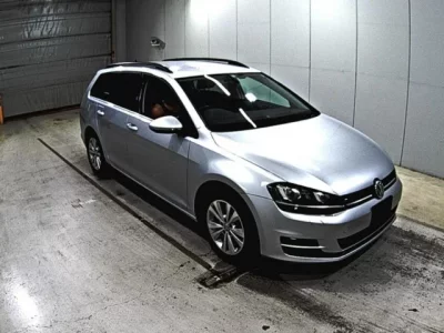 Volkswagen GOLF VARIANT