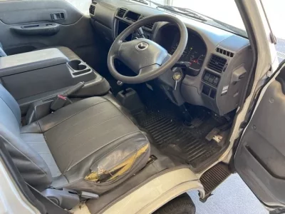 Mazda BONGO VAN