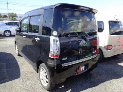 Daihatsu TANTO EXE