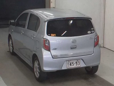 Daihatsu MIRA E S