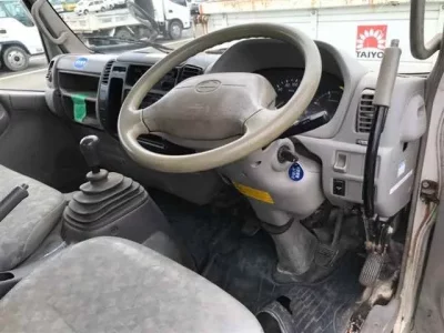 Hino DUTRO