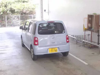 Daihatsu MIRA