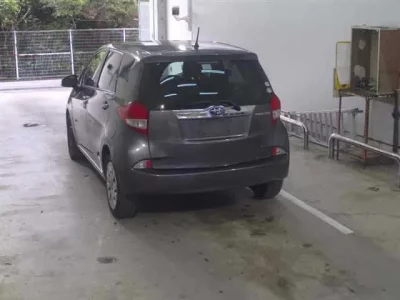 Subaru TREZIA