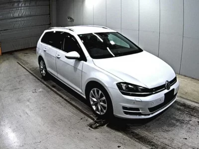 Volkswagen GOLF VARIANT