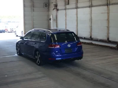 Volkswagen GOLF VARIANT