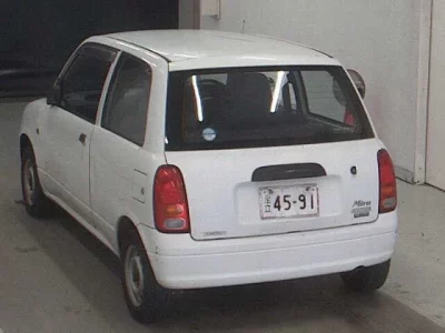 Daihatsu MIRA