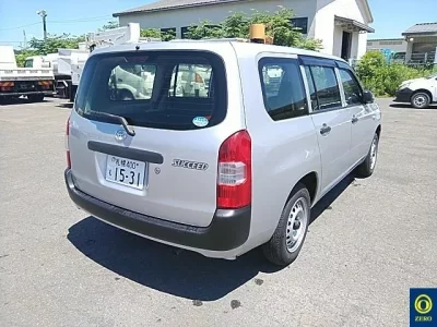 Toyota SUCCEED