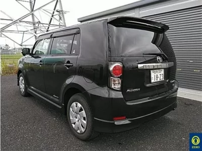 Toyota COROLLA RUMION