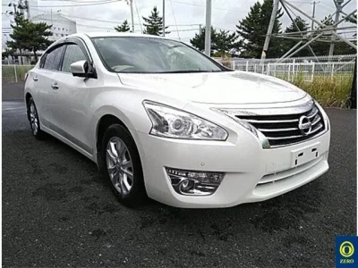 Nissan TEANA