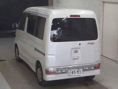 Daihatsu Atrai Wagon